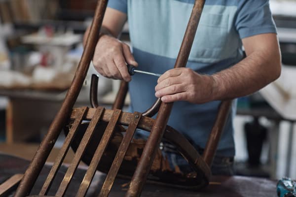 Restauración muebles de madera en Vilagarcía de Arousa